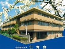 officeMainImageBlurLeft