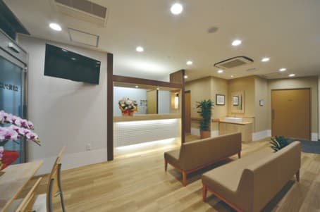 officeMainImageBlurLeft