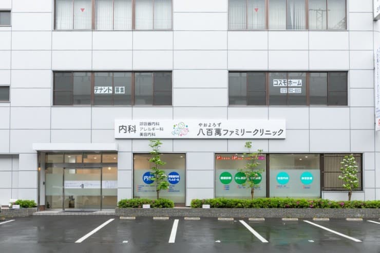 officeMainImageBlurLeft