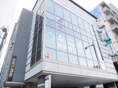 officeMainImageBlurLeft