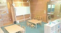officeMainImageBlurLeft